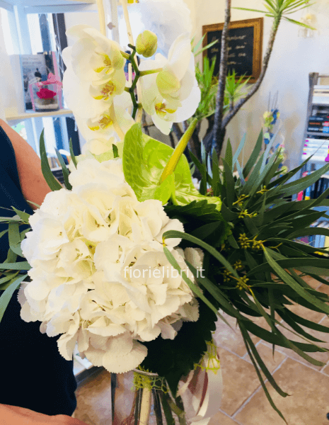 Bouquet di fiori bianchi