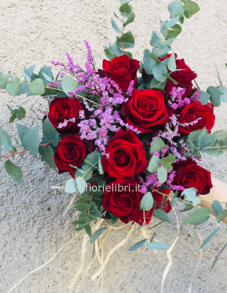 Bouquet di rose rosse
